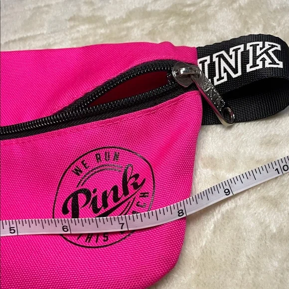 Victoria's Secret Pink Fanny Pack/Belt Purse - Picture 8 of 9